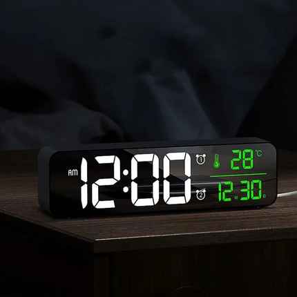 Digitale wekker met datum en temperatuur
