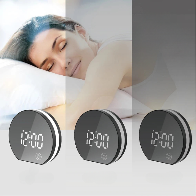 Digitale spiegelwekker met grote cijfers