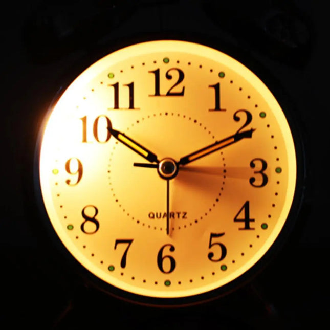 Kleine vintage wekker met dubbele bel