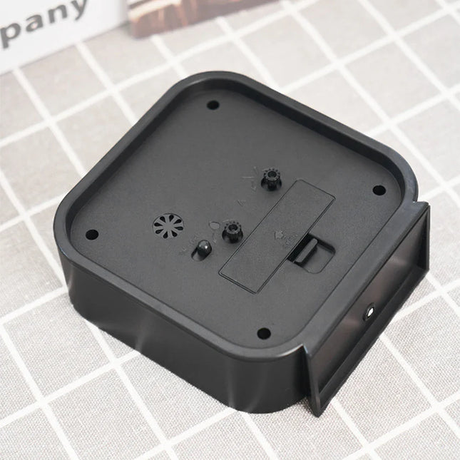 Vierkante analoge wekker voor slaapkamer