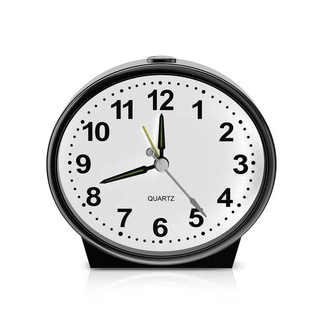 Kleine analoge wekker op batterijen