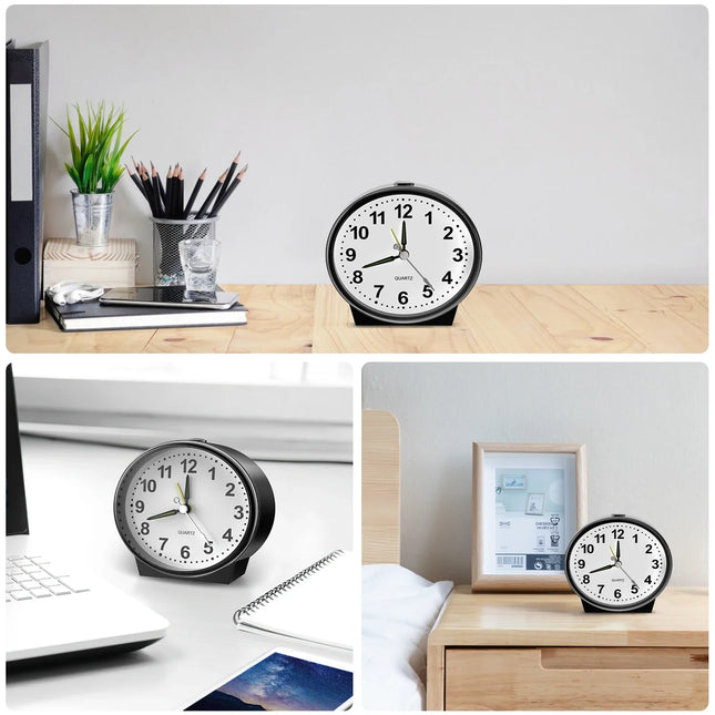 Kleine analoge wekker op batterijen