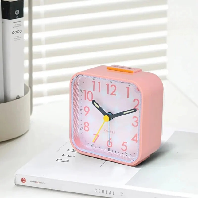 Roze analoge wekker voor meisjes