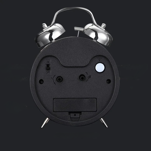 Metalen vintage wekker met dubbele bel