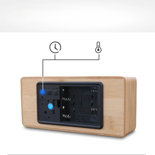 Houten wekker met temperatuurweergave