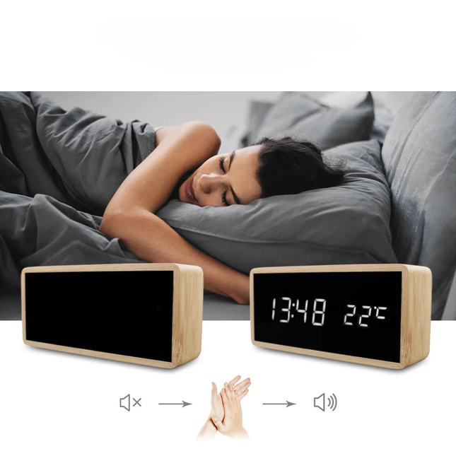 Houten wekker met temperatuurweergave