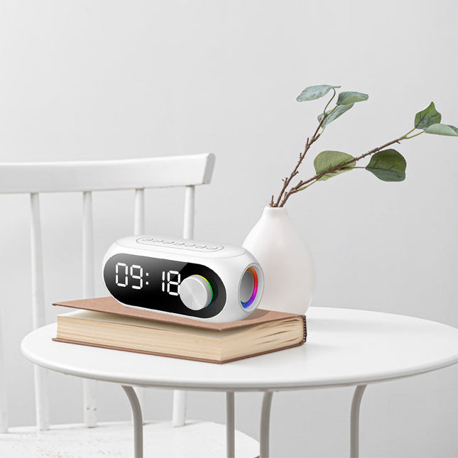 Witte wekkerradio met Bluetooth luidspreker