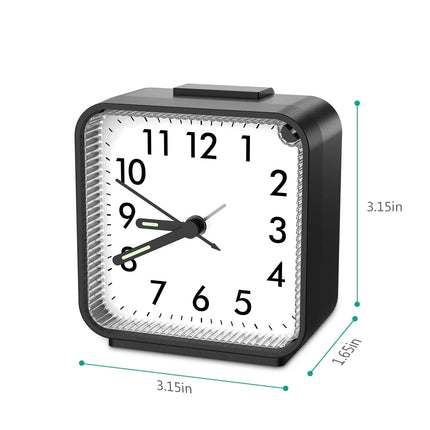 Analoge wekker met lichtgevende wijzers