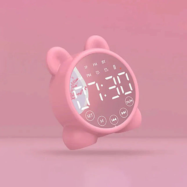 Leuke kinderwekker in de vorm van een beer