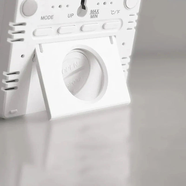 Stille digitale wekker voor op reis