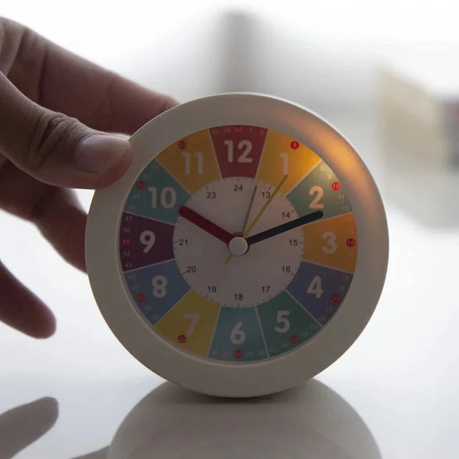 Educatieve kinderwekker met nachtlampje