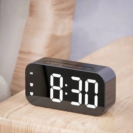 Digitale LED wekker met spiegel display