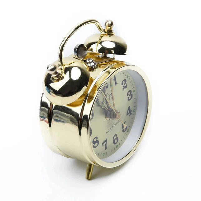 Klassieke mechanische wekker met bellen
