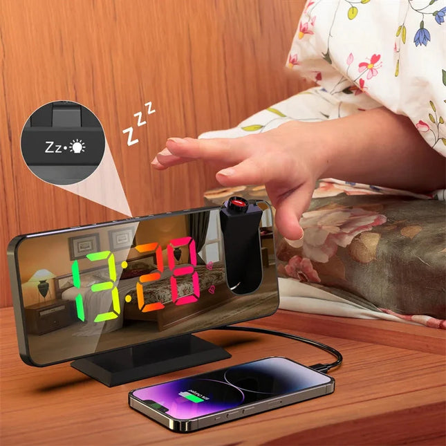 Spiegel projectiewekker op netstroom