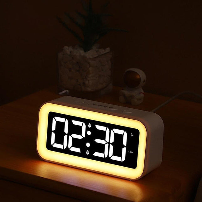 Digitale wekker met RGB nachtlamp